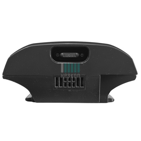 Yoku YK3615ZEOR1 uitgang